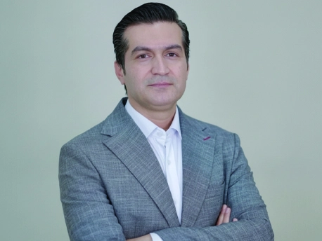 دکتر سید فواد افخارزاده